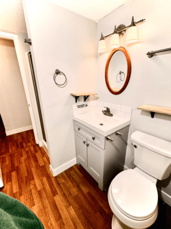 Gresham Apartment: 2755 NE Hogan Drive