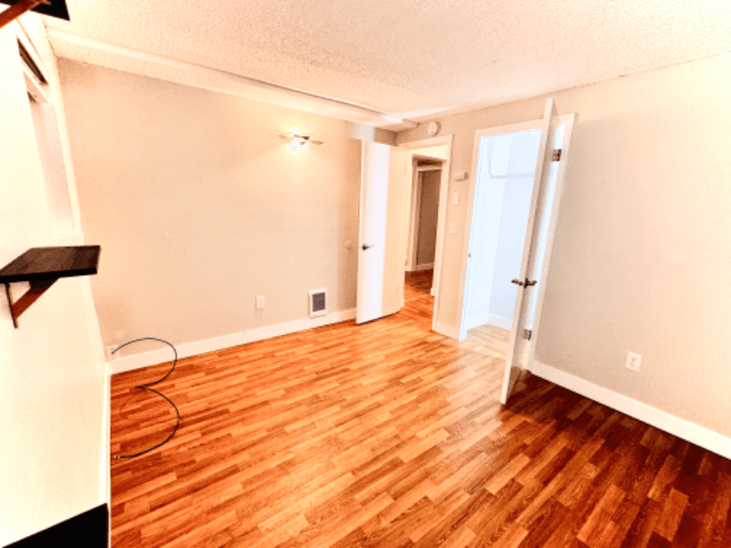 Gresham Apartment: 2755 NE Hogan Drive