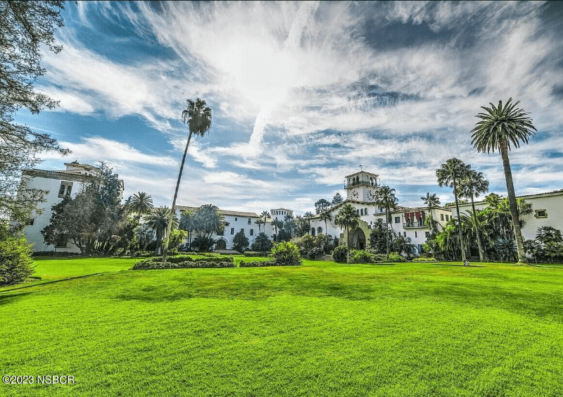 Santa Barbara House: 00 Eucalyptus Hill