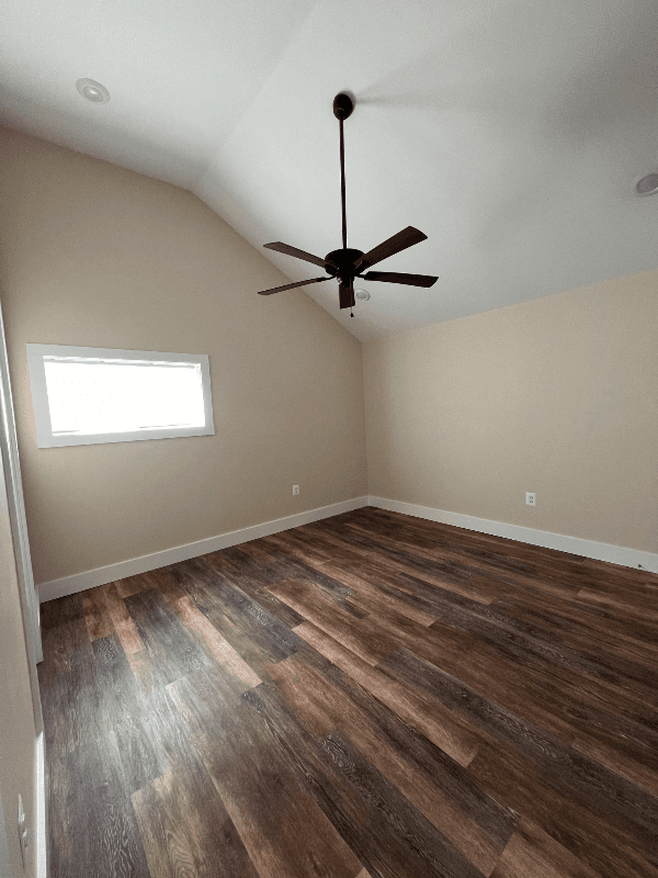 Leesburg Apartment: 42079 Sweet Spring Lane