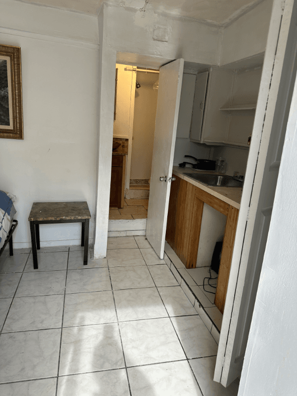 Dania Beach House: 224 SW 14th Street