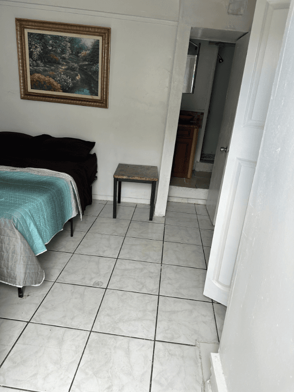 Dania Beach House: 224 SW 14th Street