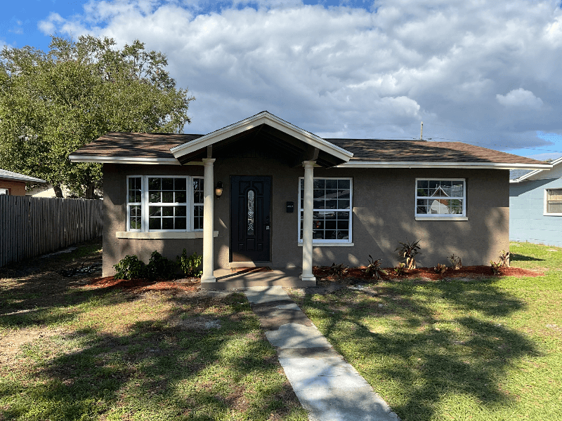Saint Petersburg House: 759 90th Ave North