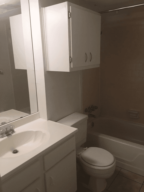 houston Apartment: 1414 Castle Court