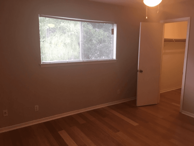 houston Apartment: 1414 Castle Court