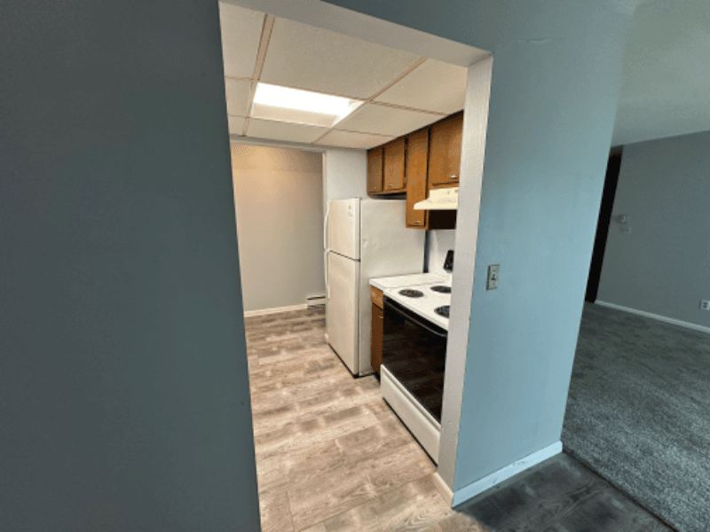 Sidney Apartment: 1520 Spruce Ave