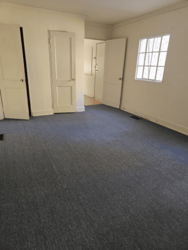 State College Townhome: 105 Adams Ave
