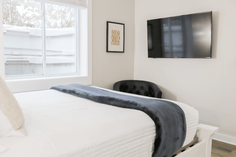 Fruitport Apartment: 287 S Third Ave