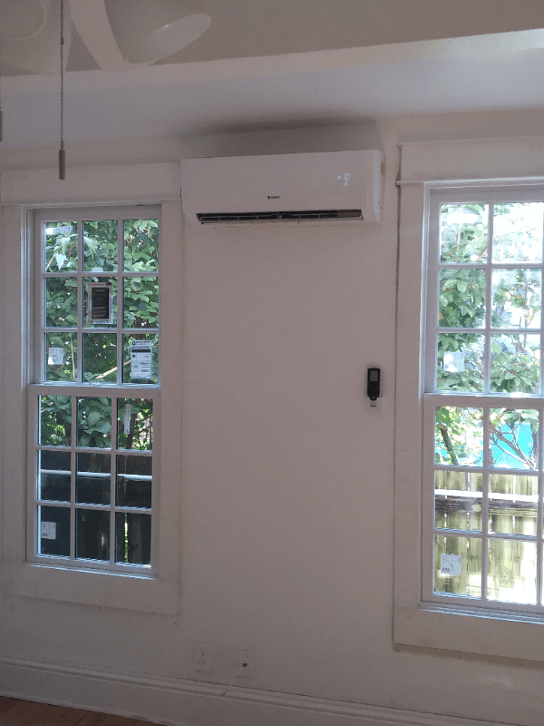 Saint Augustine Apartment: 260 St. George St