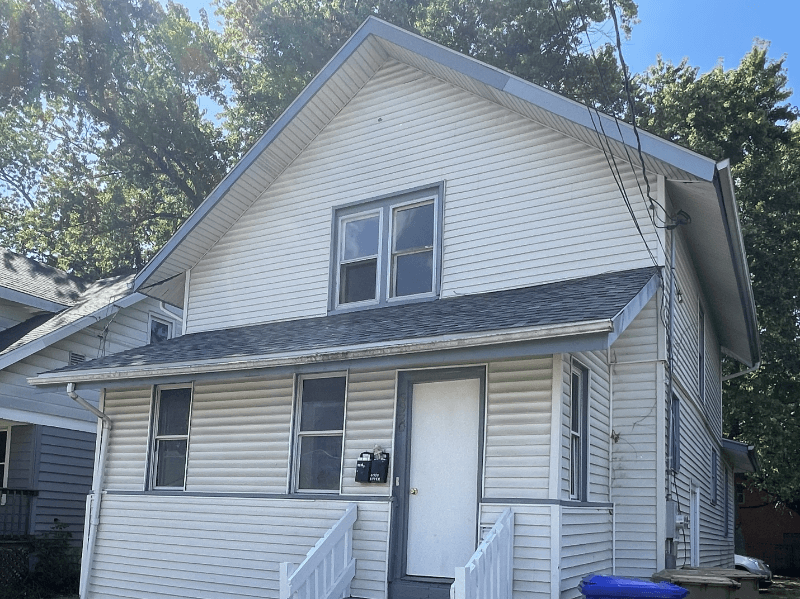 Kenosha Townhome: 6920 13th Ave