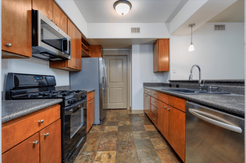 Valencia Condo: 24585 Town Center Dr
