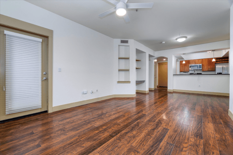 Valencia Condo: 24585 Town Center Dr