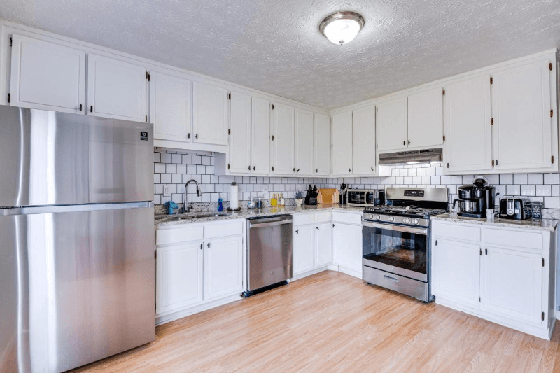 Douglasville House: 1739 Nutmeg st