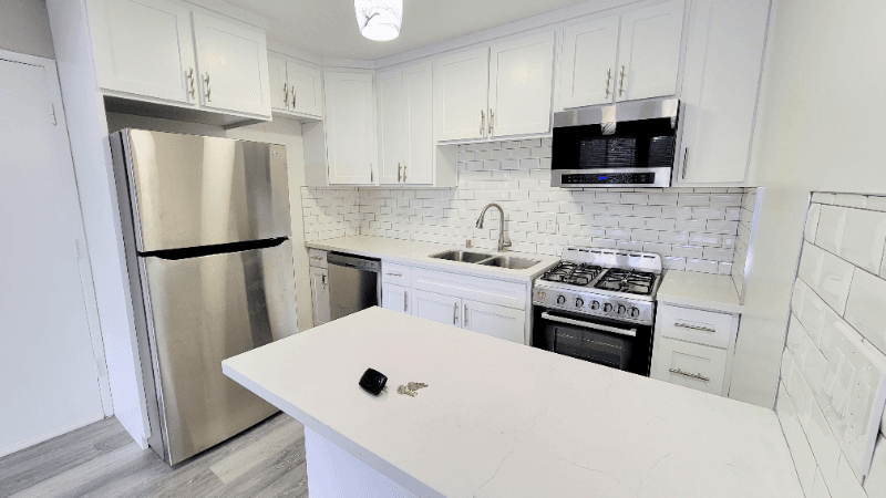 Los Angeles Apartment: 1818 N. New Hampshire Ave