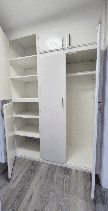 Los Angeles Apartment: 1818 N. New Hampshire Ave