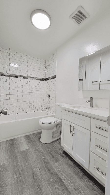 Los Angeles Apartment: 1818 N. New Hampshire Ave
