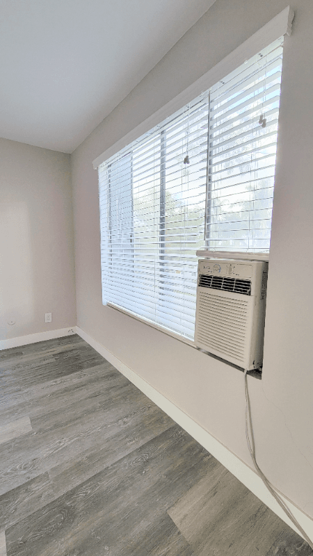 Los Angeles Apartment: 1818 N. New Hampshire Ave