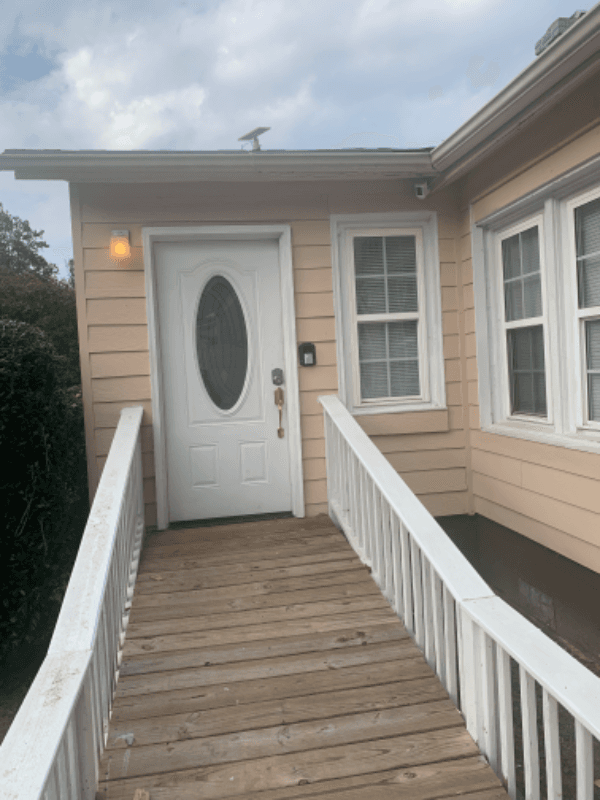 Atlanta House: 173 Chappell Rd