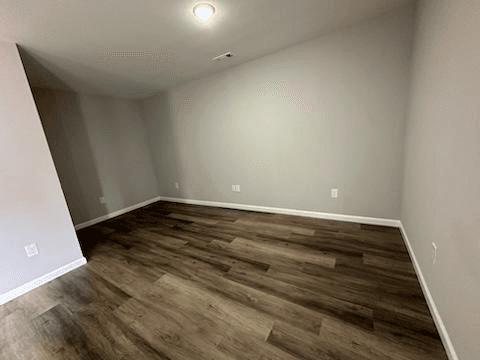 Winchester Townhome: 414 Charles Avenue
