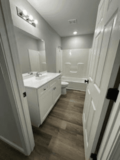 Winchester Townhome: 414 Charles Avenue