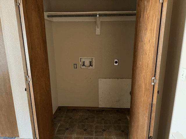 Wilburton Apartment: 902 Cynthia Street