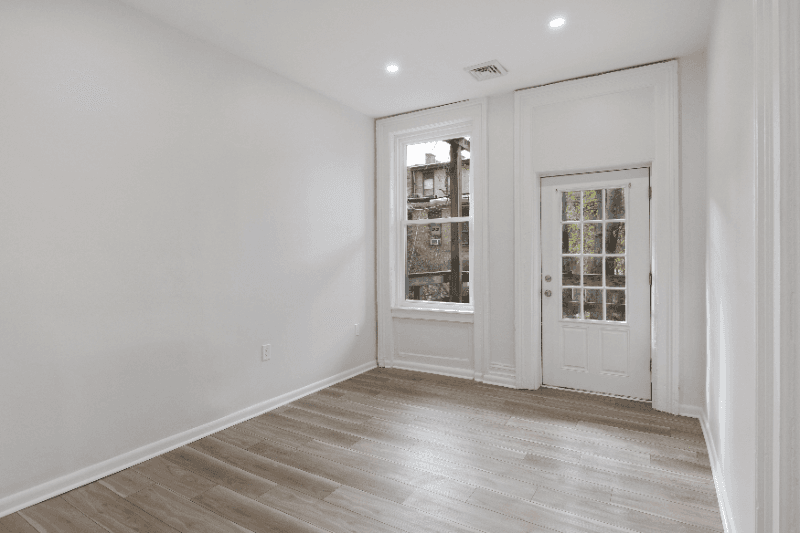 Albany Apartment: 367 Partridge Street