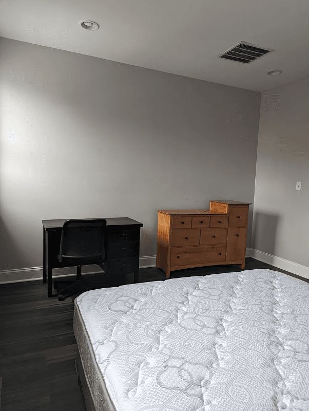 Baltimore Single Room: 1334 Druid Hill Ave