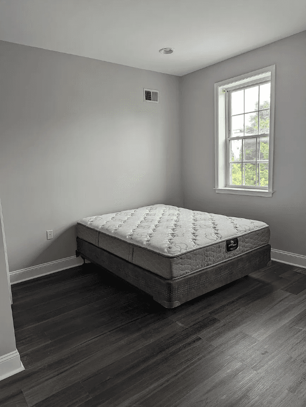 Baltimore Single Room: 1334 Druid Hill Ave