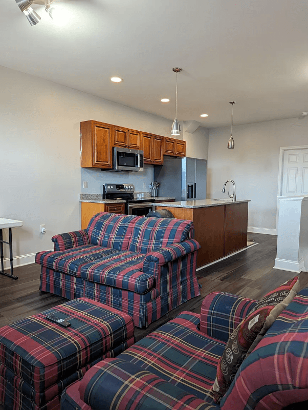 Baltimore Single Room: 1334 Druid Hill Ave
