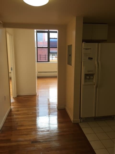 Paterson Other: 220 Straight St
