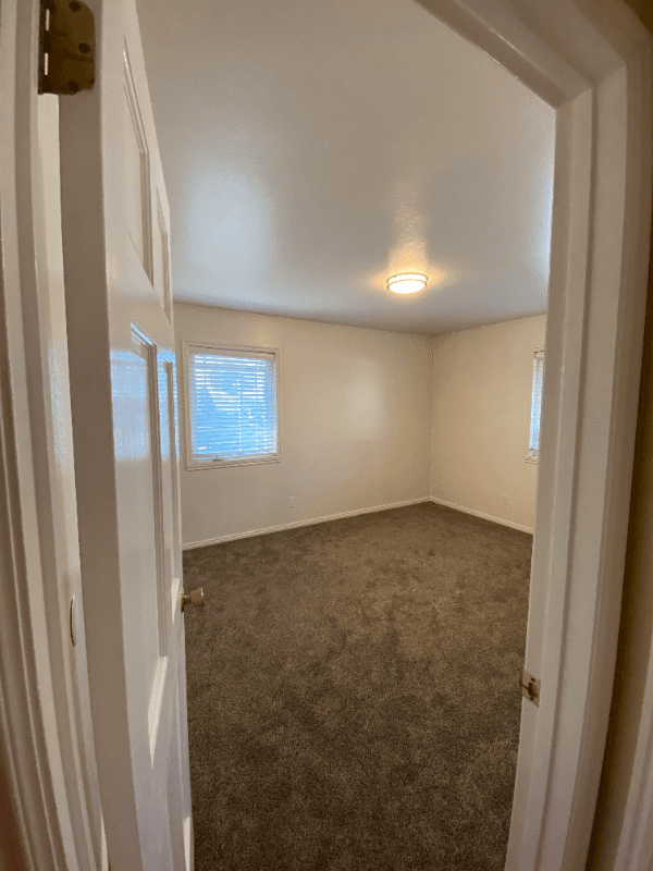 Cedar City Single Room: 986 Cedar Knolls west