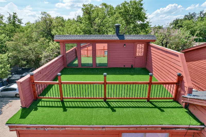 Dallas House: 6738 Eastridge Dr