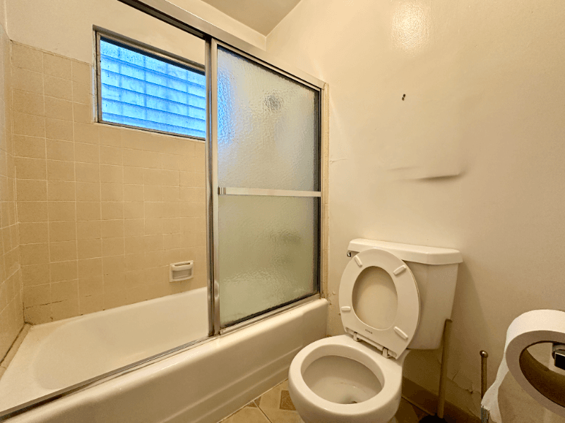 Los Angeles Condo: 11510 Ohio ave