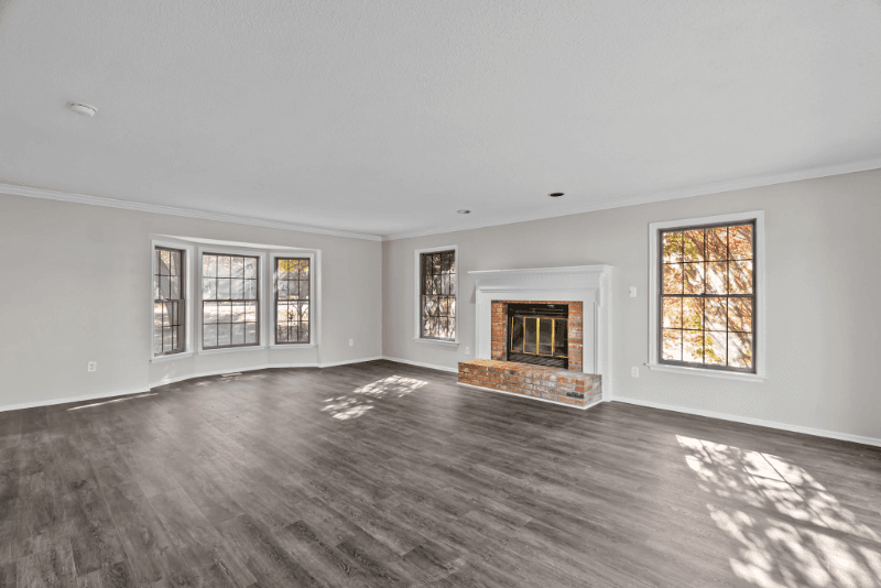 Webster Groves House: 8977 Big Bend Blvd