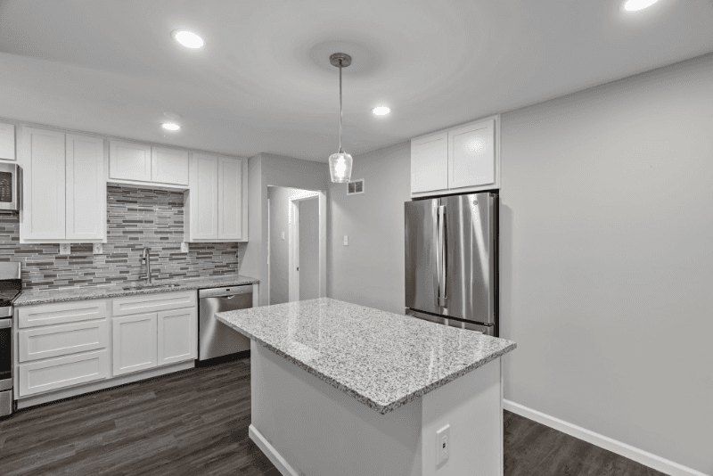 Webster Groves House: 8977 Big Bend Blvd