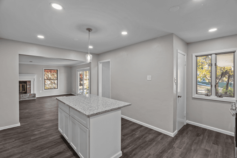 Webster Groves House: 8977 Big Bend Blvd