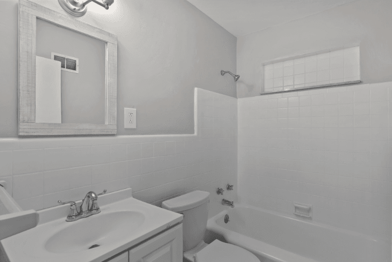 Webster Groves House: 8977 Big Bend Blvd