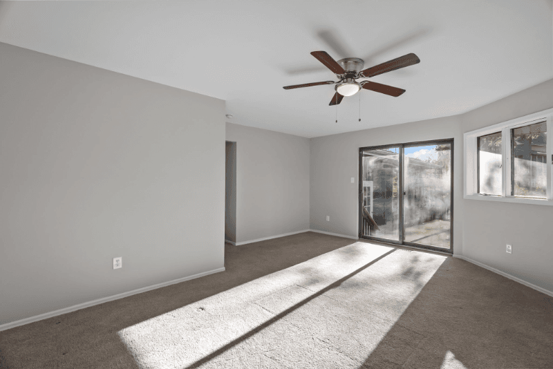Webster Groves House: 8977 Big Bend Blvd