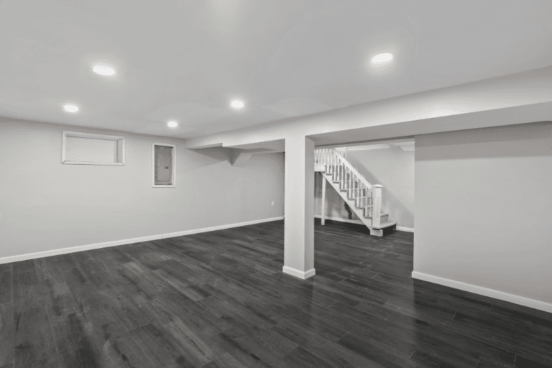 Webster Groves House: 8977 Big Bend Blvd