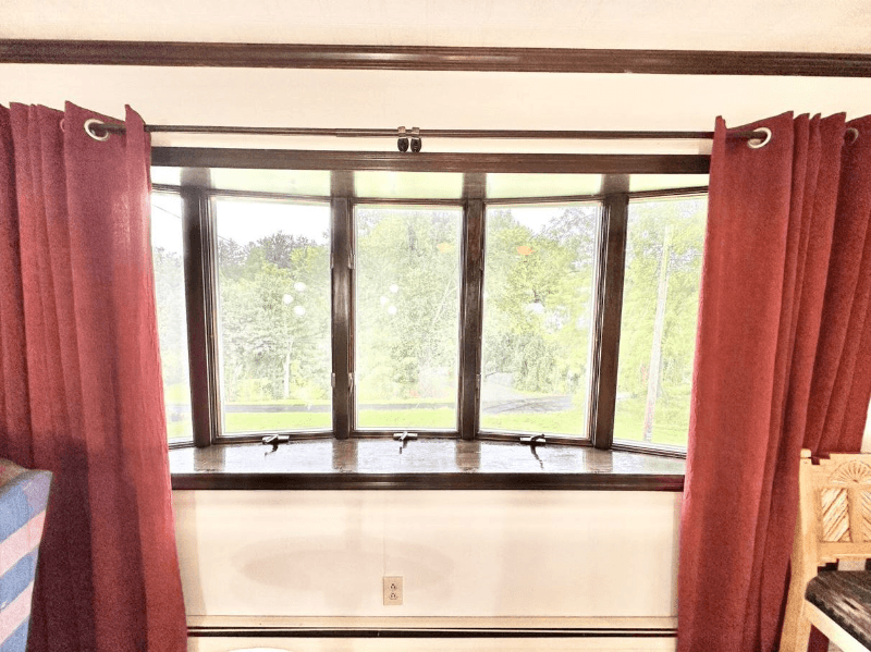 DANVILLE House: 682 BLOOM ST