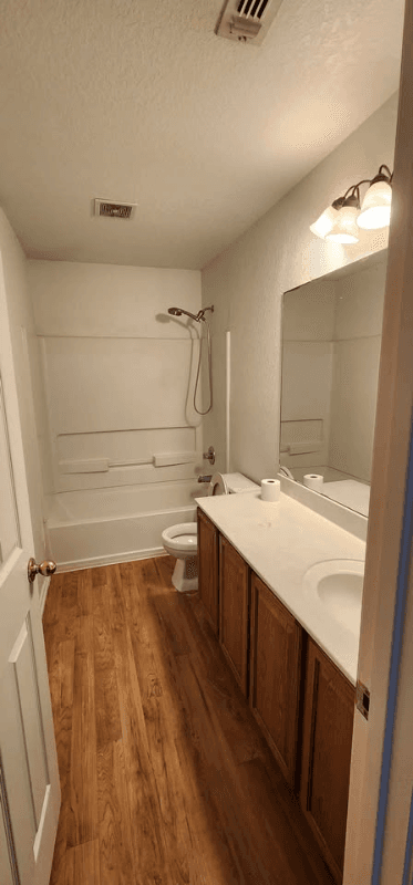 Converse Single Room: 8526 Chickasaw Bluff