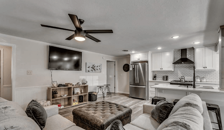 North Myrtle Beach House: 305 22nd Ave North