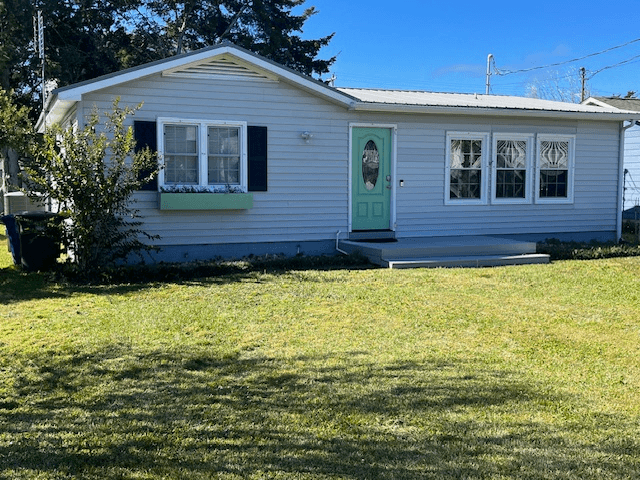 North Myrtle Beach House: 305 22nd Ave North
