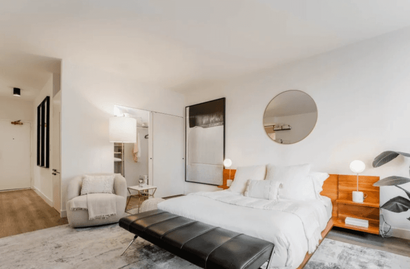 Chicago Condo: 862 N Wabash Ave