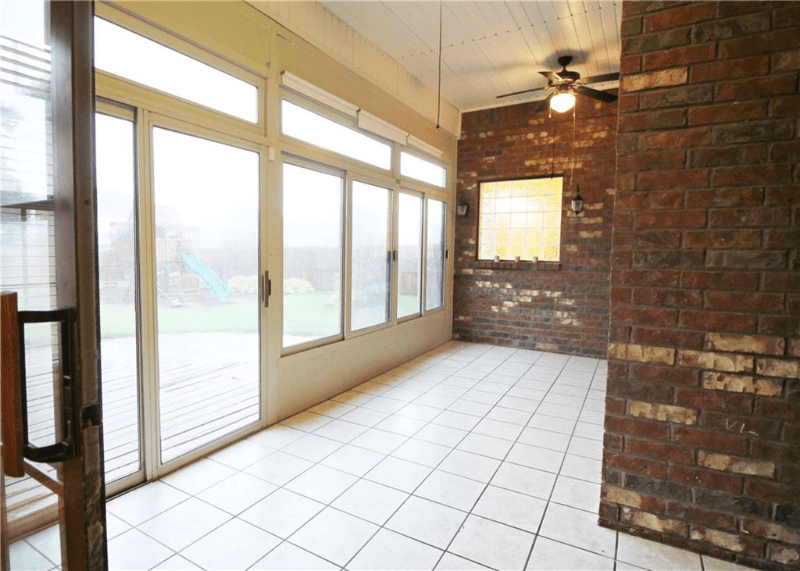 Bentonville House: 3503 SW Baybridge Cv