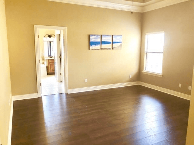 Bentonville House: 3503 SW Baybridge Cv