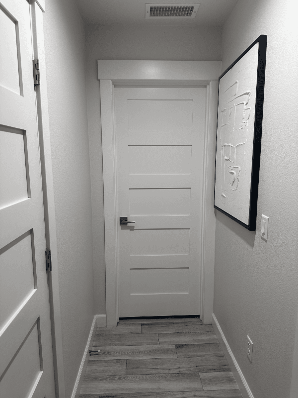 Victorville House: 178 Lakeview