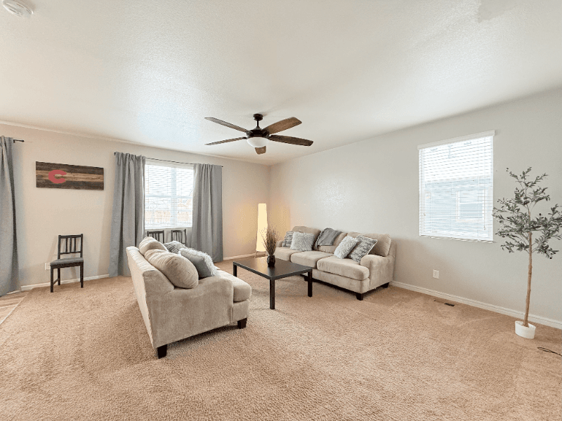 Wellington Single Room: 3634 Daylily St.