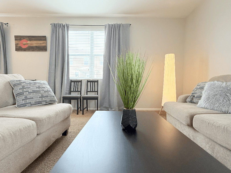 Wellington Single Room: 3634 Daylily St.