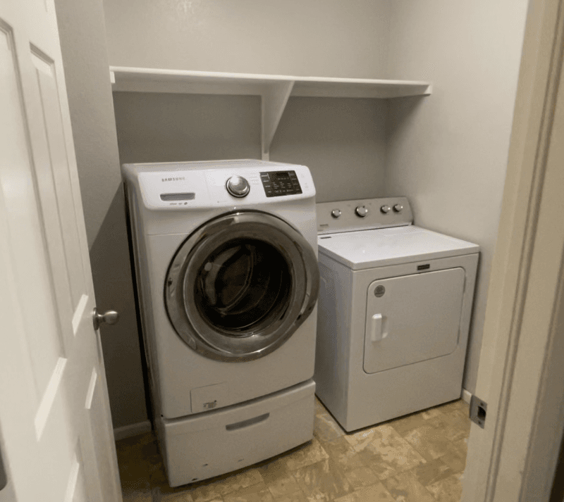Wellington Single Room: 3634 Daylily St.